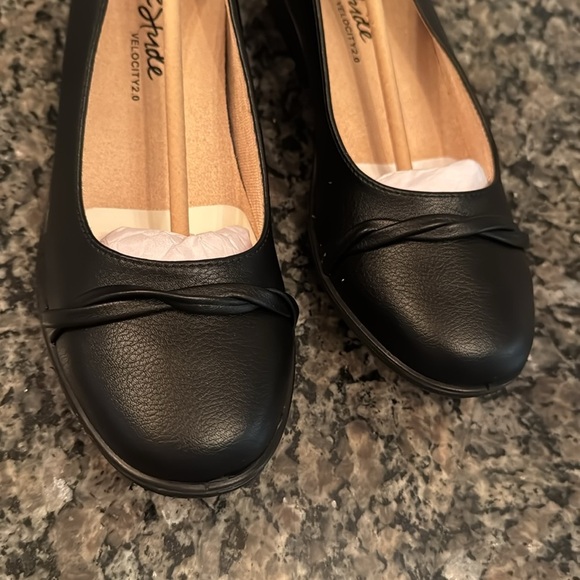 Life Stride impact black tumble round toe fats NIB 8 - Picture 9 of 10